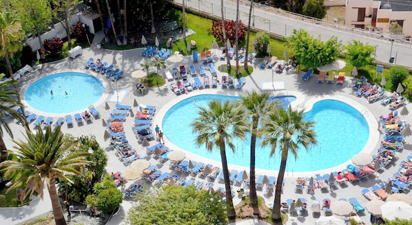 Outdoor pool, pool umbrellas, pool loungers