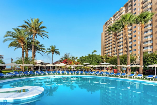 Outdoor pool, pool umbrellas, pool loungers