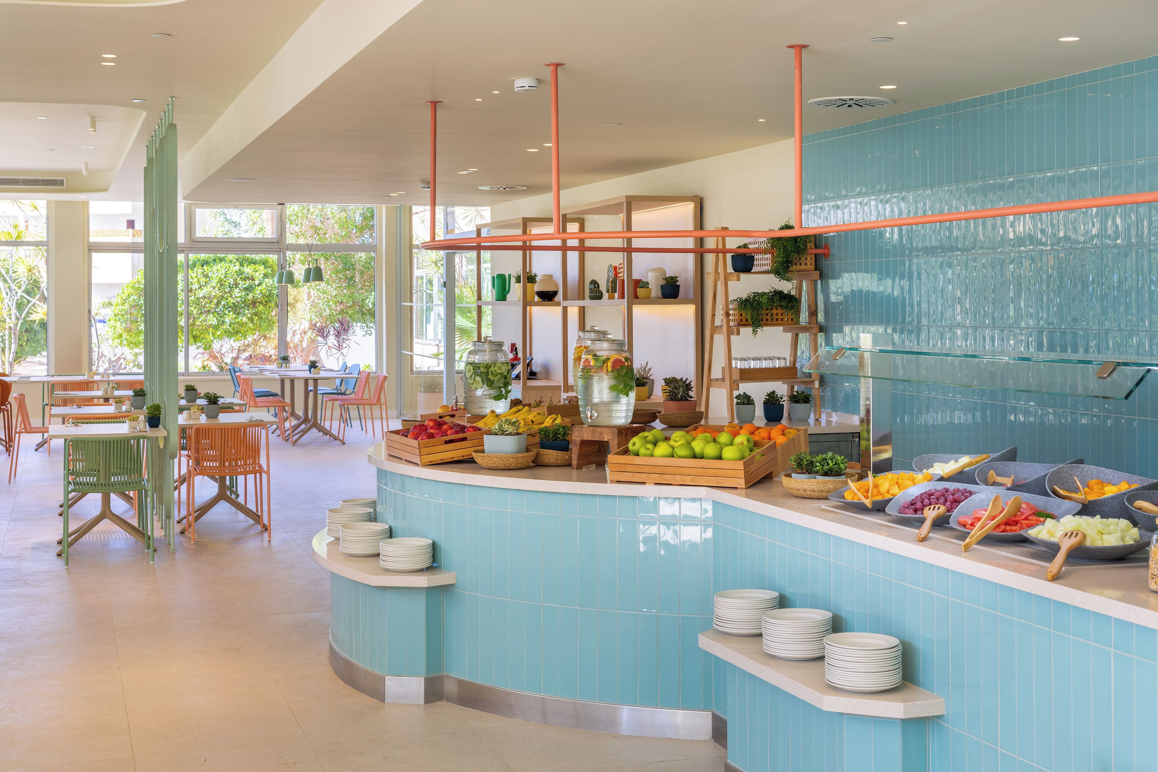 Breakfast, lunch, dinner served; local cuisine, pool views 