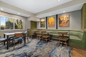 Free daily buffet breakfast - Fairfield Inn & Suites Billings (Billings)