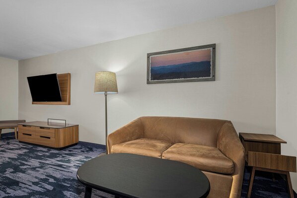 Executive Suite, 1 King Bed with Sofa bed | Living area | Smart TV, Netflix - Fairfield Inn & Suites Billings (Billings)