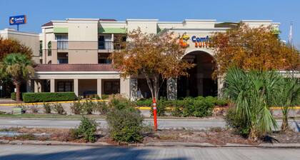 Comfort Suites Medical District near Mall of Louisiana