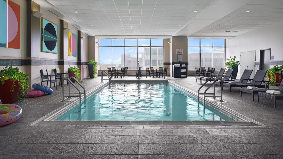 Doubletree by Hilton Cedar Rapids Convention Complex