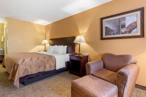 Fer et planche à repasser, Wi-Fi gratuit, draps fournis