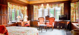 Lewtrenchard Manor