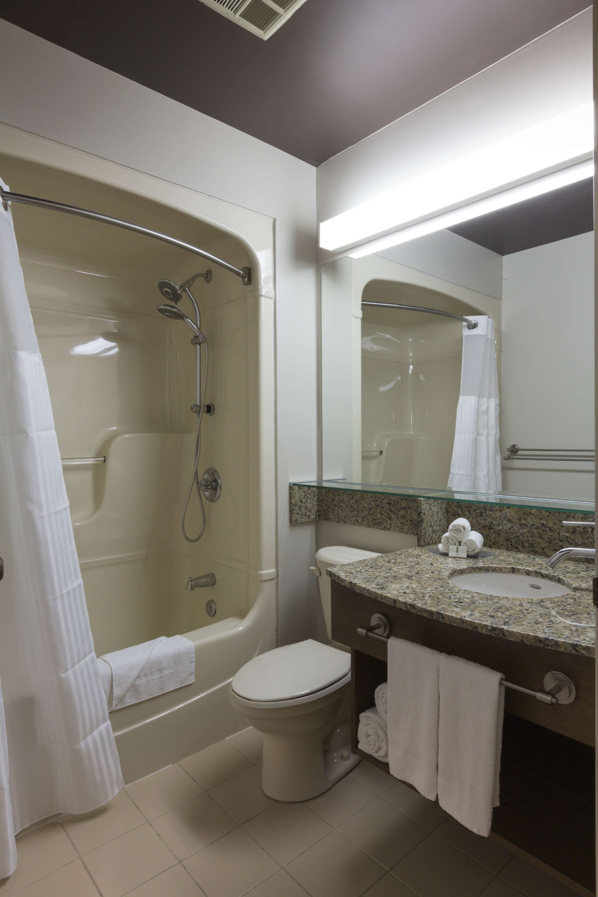 eco-friendly toiletries, hair dryer, towels