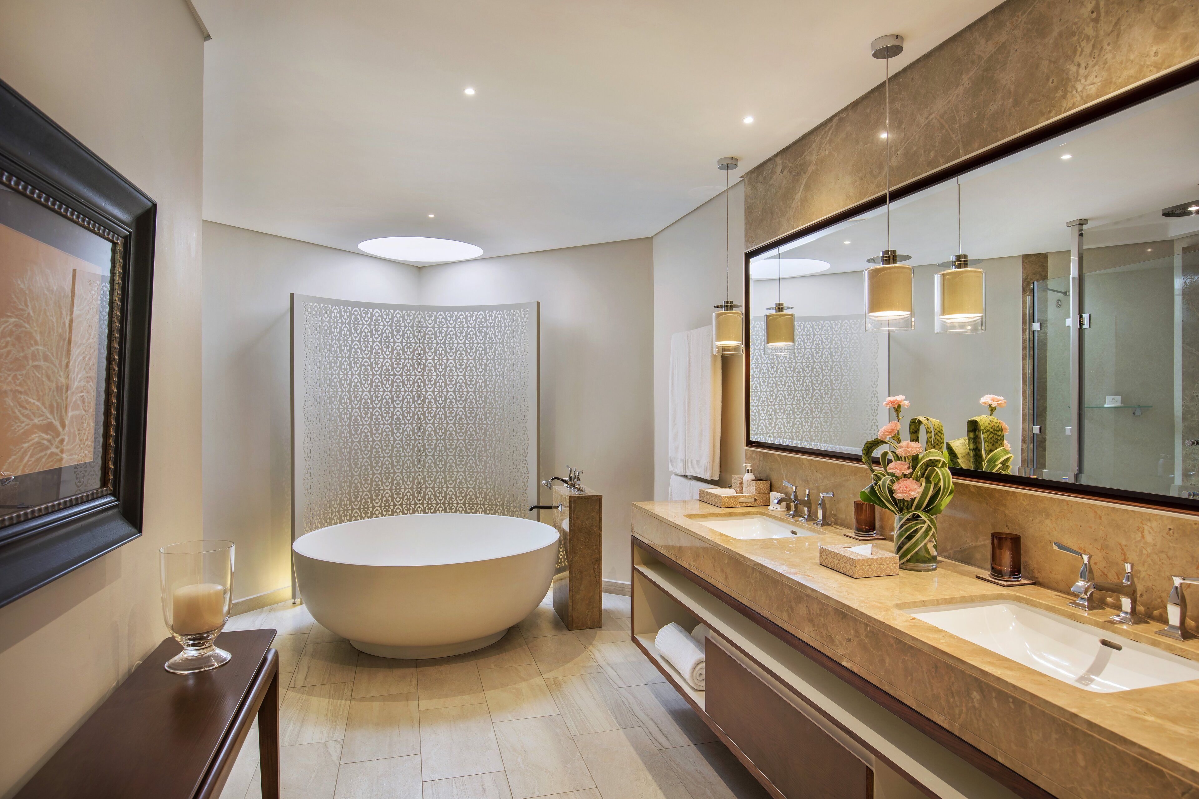 1 bedroom, minibar, in-room safe, individually decorated