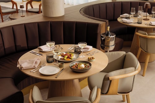 Crowne Plaza Melbourne Carlton by IHG