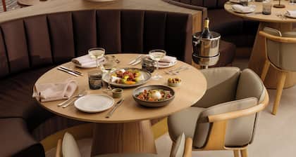 Crowne Plaza Melbourne Carlton by IHG