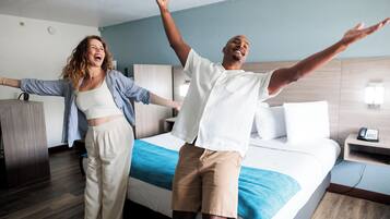 In-room safe, iron/ironing board, bed sheets
