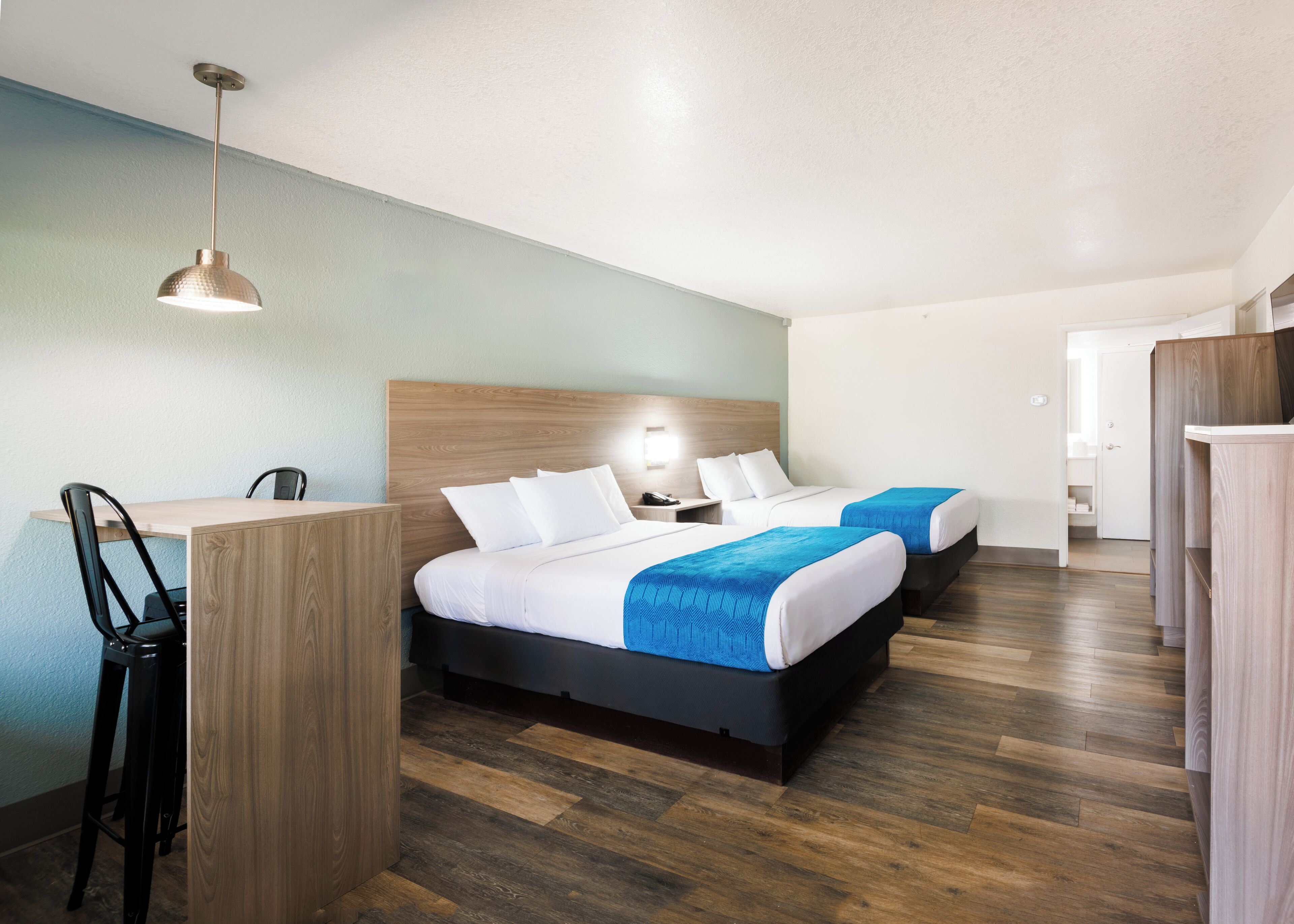 Two Beds Standard | In-room safe, desk, iron/ironing board, bed sheets