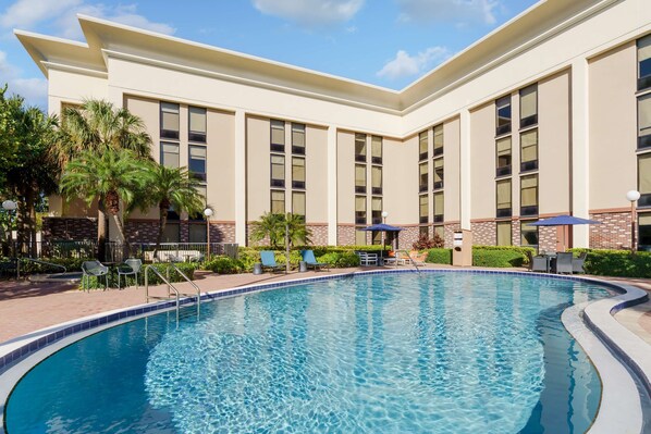 Piscina externa