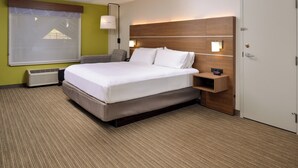 In-room safe, desk, iron/ironing board, cribs (free) - Holiday Inn Express Blowing Rock South by IHG (Blowing Rock)