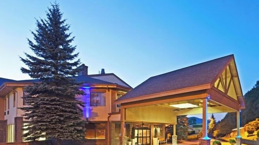 Holiday Inn Express Blowing Rock South by IHG
