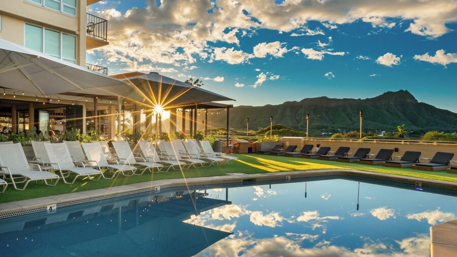 クイーン カピオラニ ホテル