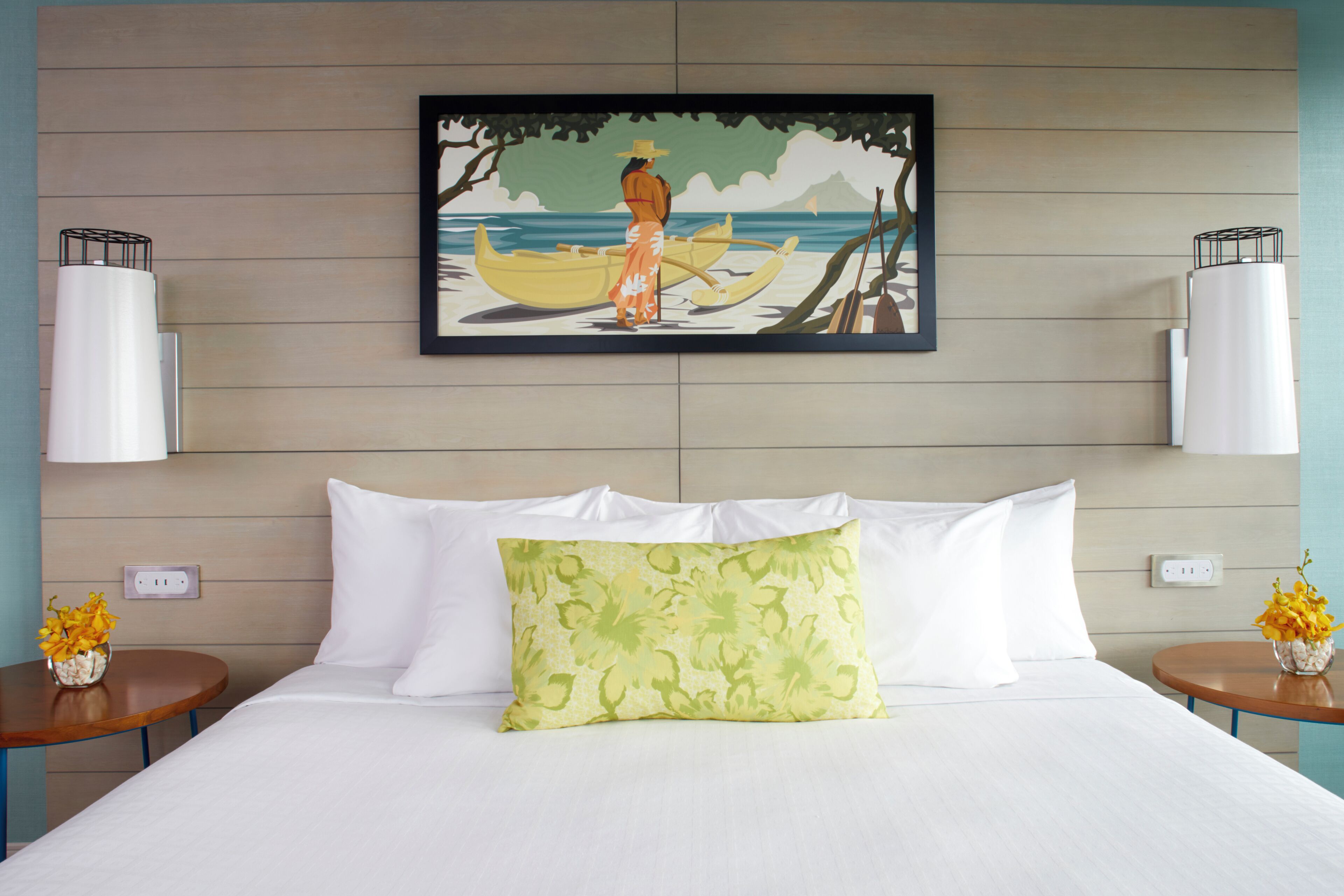 Hypo-allergenic bedding, in-room safe, blackout drapes