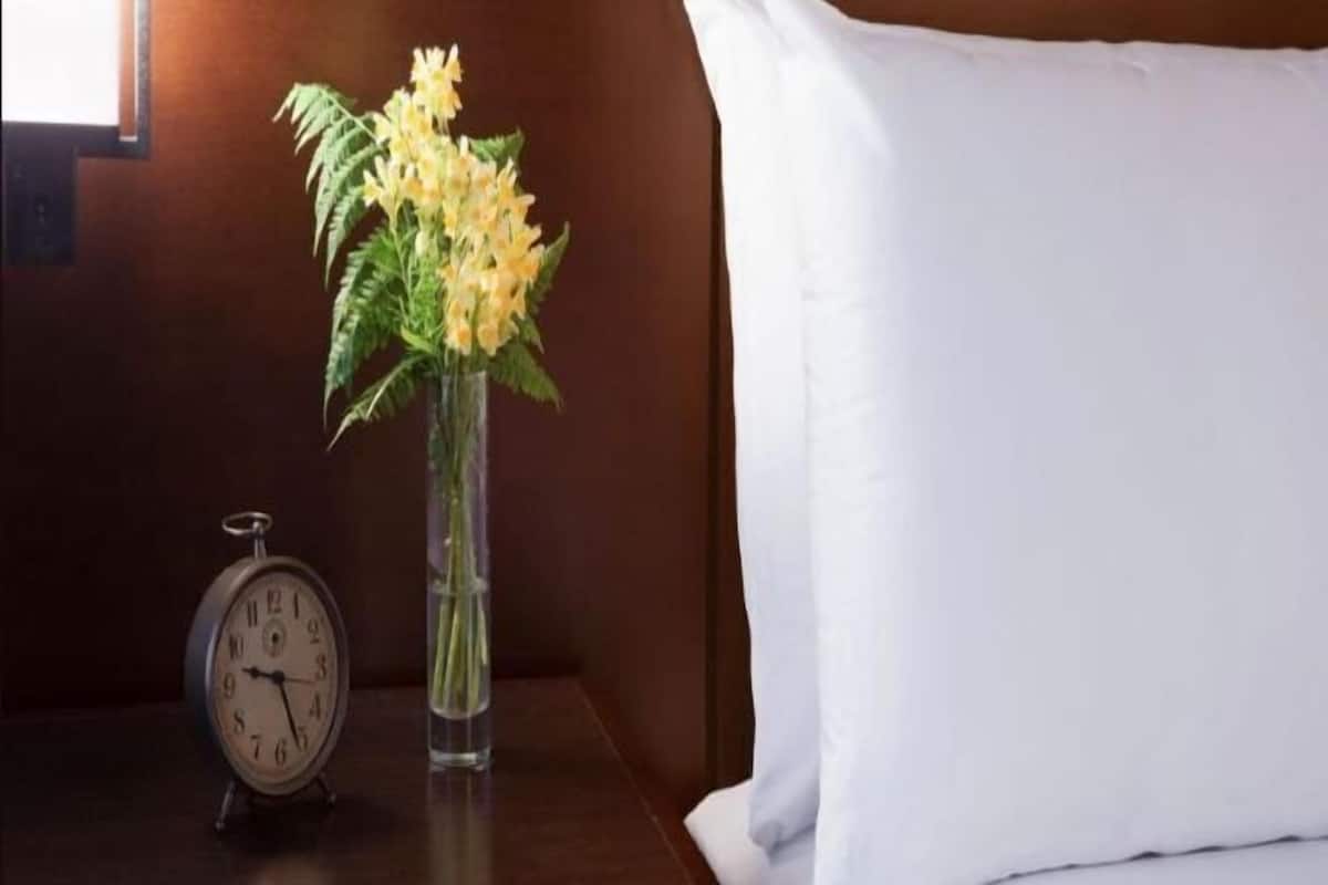 Hypo-allergenic bedding available, in-room safe, desk, laptop workspace