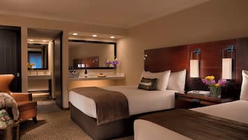 Deluxe Room, 2 Queen Beds