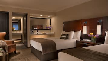 Hypo-allergenic bedding, in-room safe, desk, laptop workspace