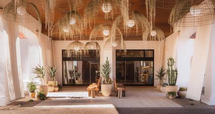 Kimpton Miralina Resort & Villas by IHG