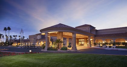 The Scottsdale Plaza Resort & Villas
