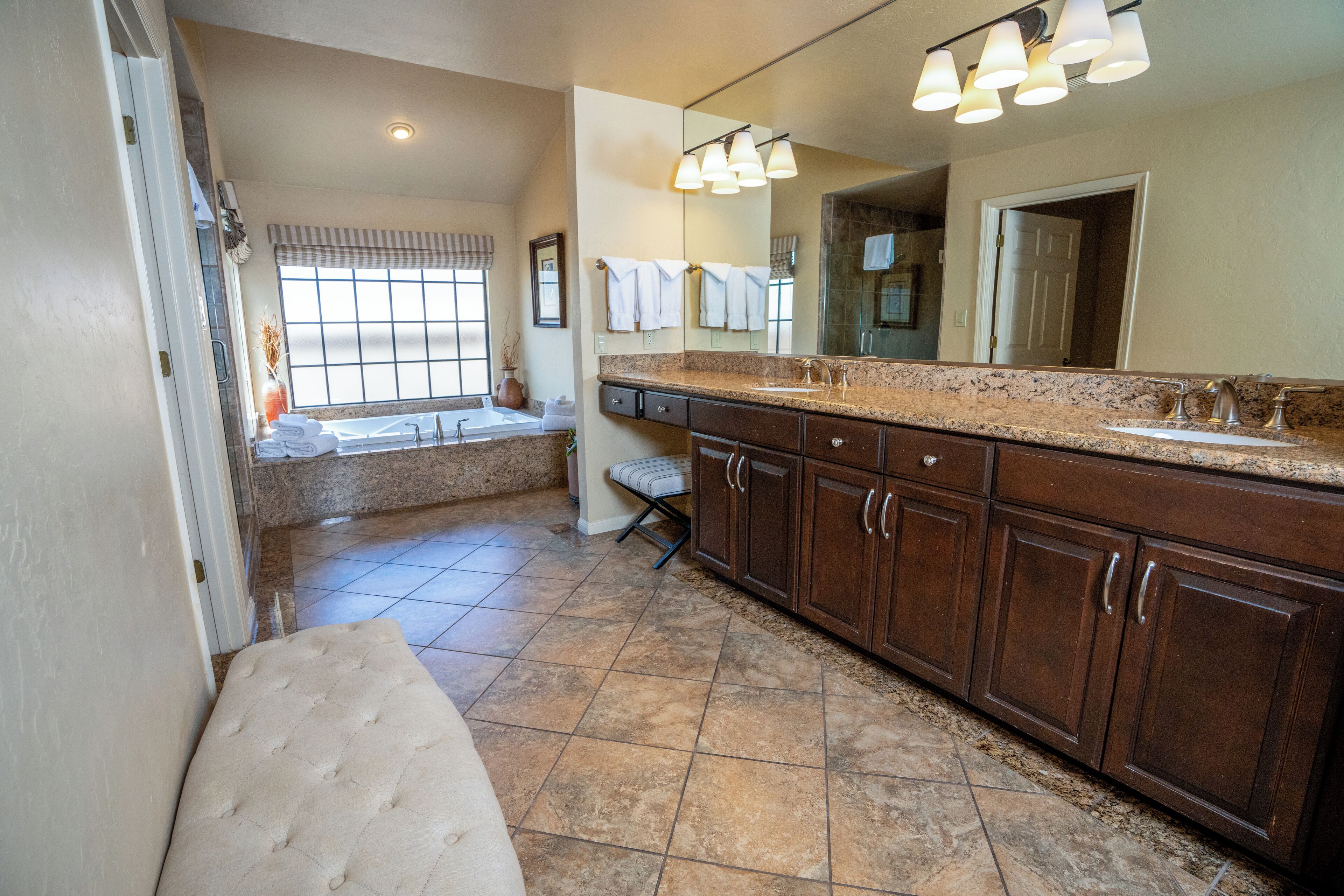 Scottsdale Plaza Resort