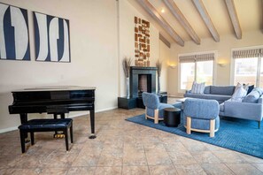 Frette Italian sheets, premium bedding, pillowtop beds, in-room safe - Kimpton Miralina Resort & Villas by IHG (Paradise Valley)