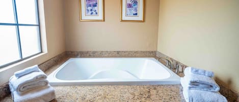 Huone (Mcdowell Residence) | Italialaiset Frette-lakanat, ylelliset vuodevaatteet