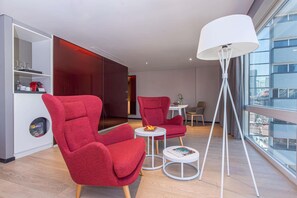 1 dormitorio, ropa de cama de alta calidad, minibar y caja fuerte