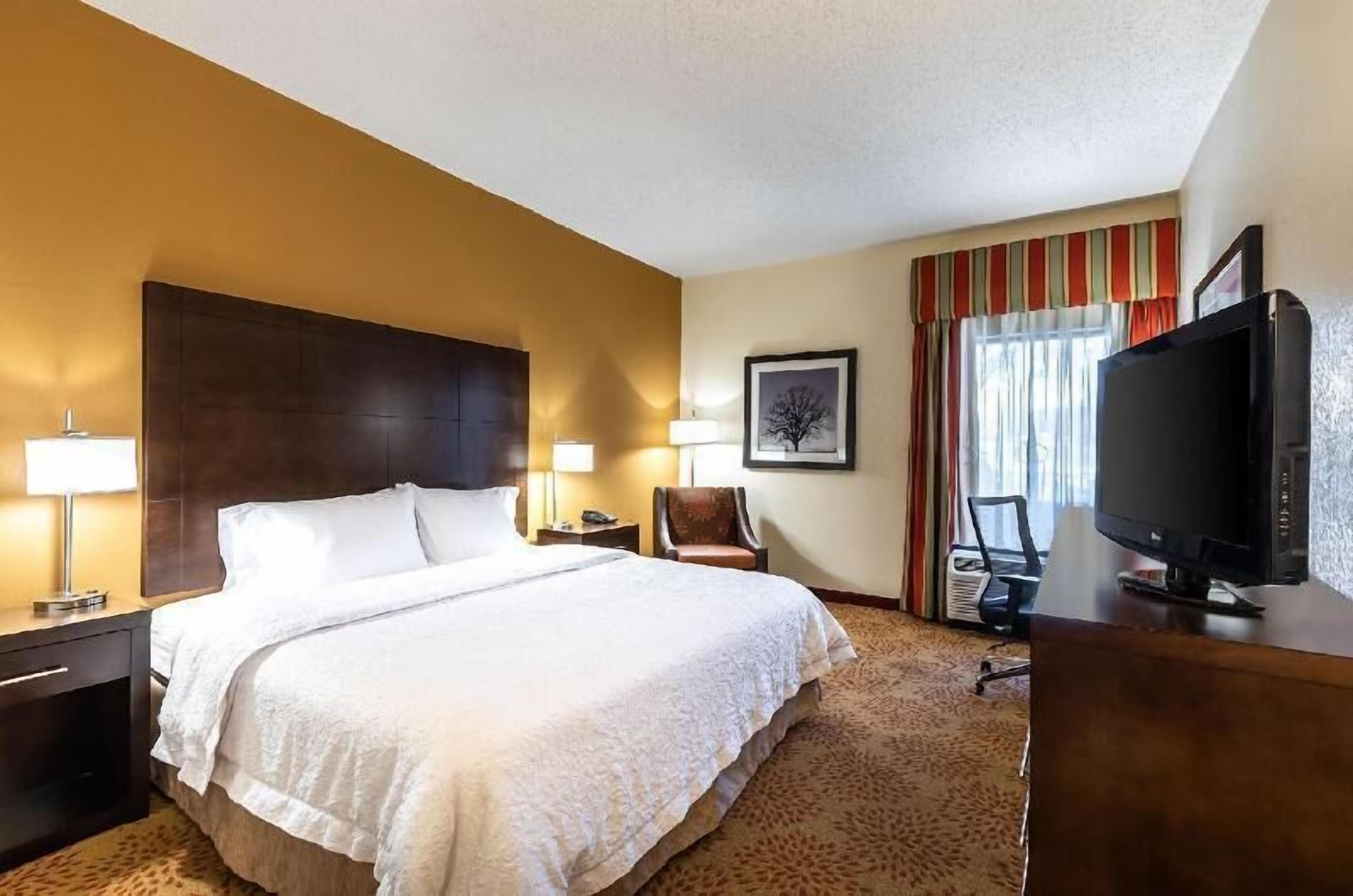 In-room safe, desk, laptop workspace, blackout curtains