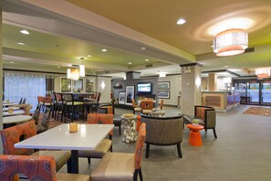 Colazione a buffet inclusa, servita tutte le mattine 