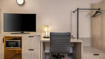 Room, 1 King Bed with Sofa bed, Non Smoking (Upgrade) | Premium bedding, desk, blackout drapes, iron/ironing board