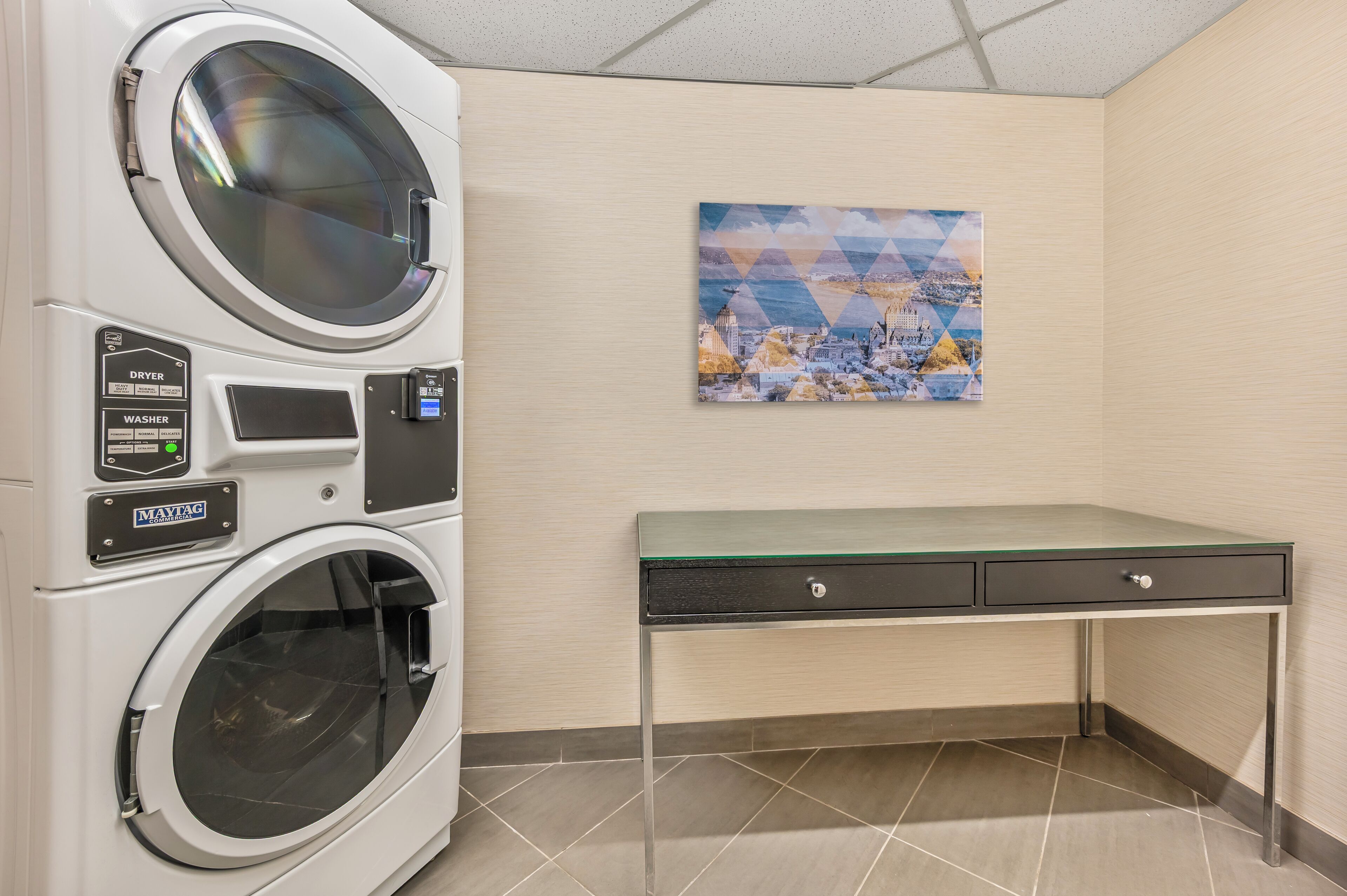 Photo - Comfort Inn Airport East