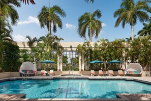 Outdoor pool, free cabanas, pool umbrellas