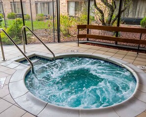 Indoor spa tub