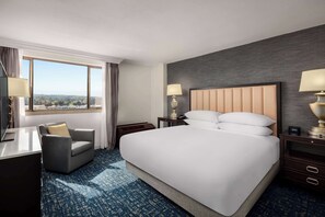 1 King One Bedroom Presidential Suite | Egyptian cotton sheets, premium bedding, down comforters, pillowtop beds - Hilton Concord (Concord)