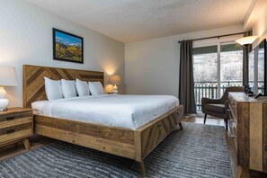 Condo, 1 Bedroom, Kitchen, Valley View | Premium bedding, pillowtop beds, individually decorated - Evergreen Lodge at Vail (Vail)