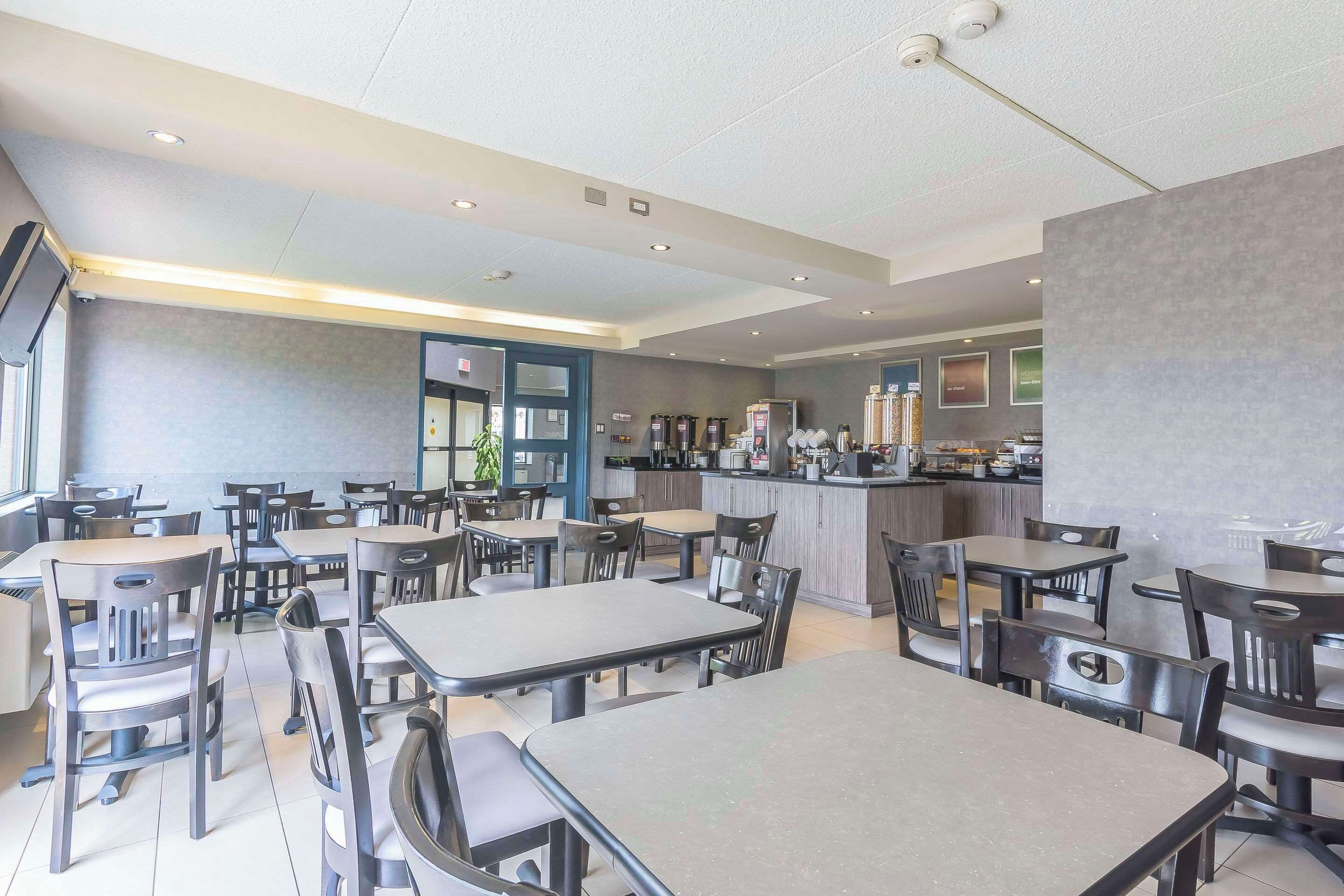 Free daily on-the-go breakfast