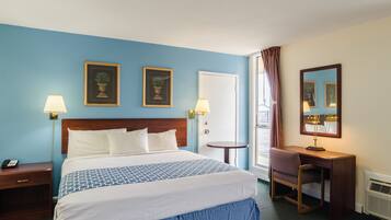 Standardzimmer, 1 King-Bett, Nichtraucher | Individuell eingerichtet, Schreibtisch, Verdunkelungsvorhänge