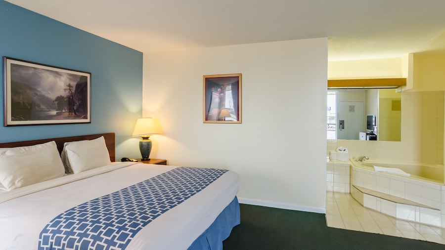 阿拉莫套房旅馆