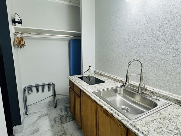 Fridge, microwave, coffee/tea maker