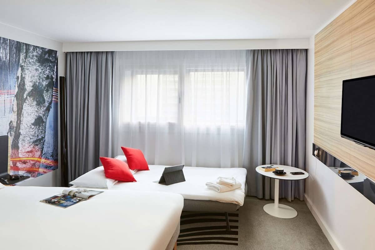 Ropa de cama hipoalergénica y minibar