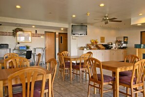 Dining - Baymont by Wyndham Tuscola (Tuscola)