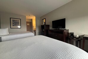 Room, 2 Queen Beds, Non Smoking | Premium bedding, in-room safe, desk, laptop workspace - Baymont by Wyndham Tuscola (Tuscola)