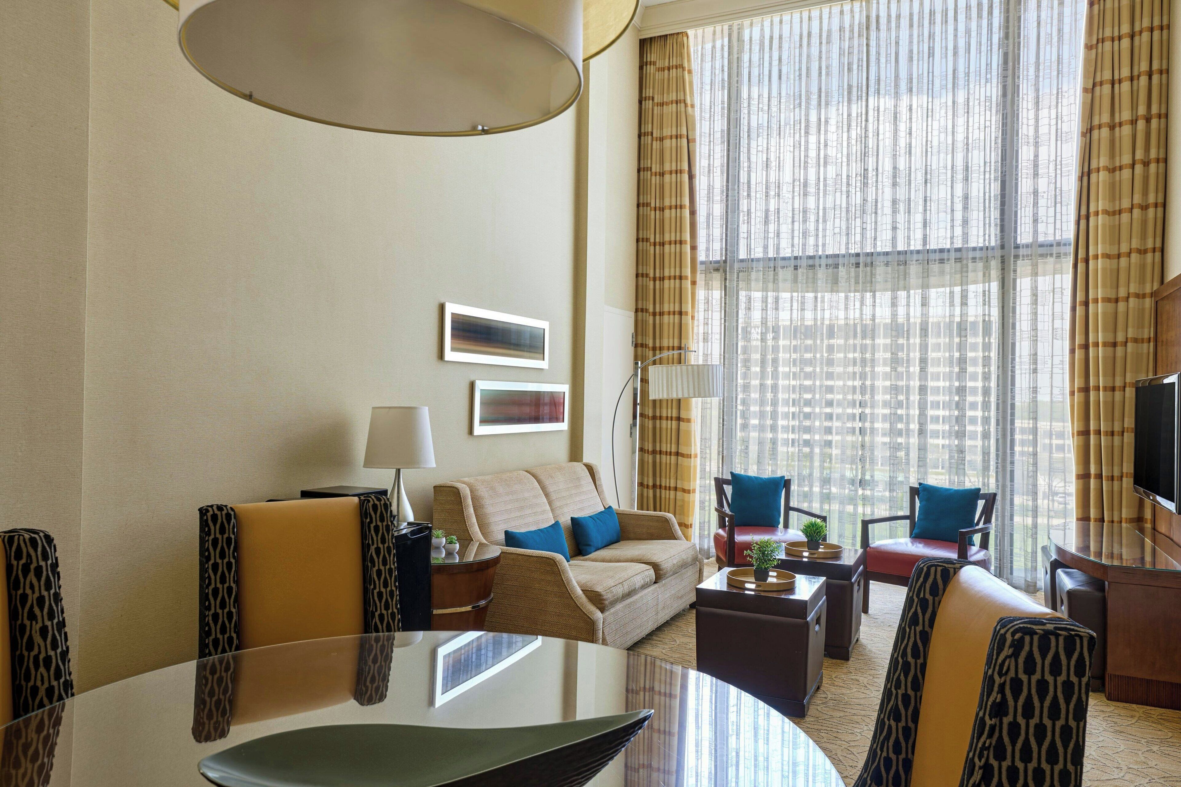 37-Zoll-Flachbildfernseher mit Kabelempfang, Fernseher, Pay-TV