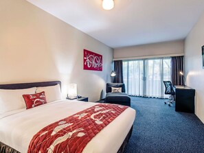 In-room safe, desk, soundproofing, iron/ironing board