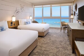 Ocean Front Premier 2 Queen Beds | Hypo-allergenic bedding, in-room safe, desk, laptop workspace