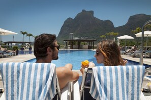 Alberca al aire libre