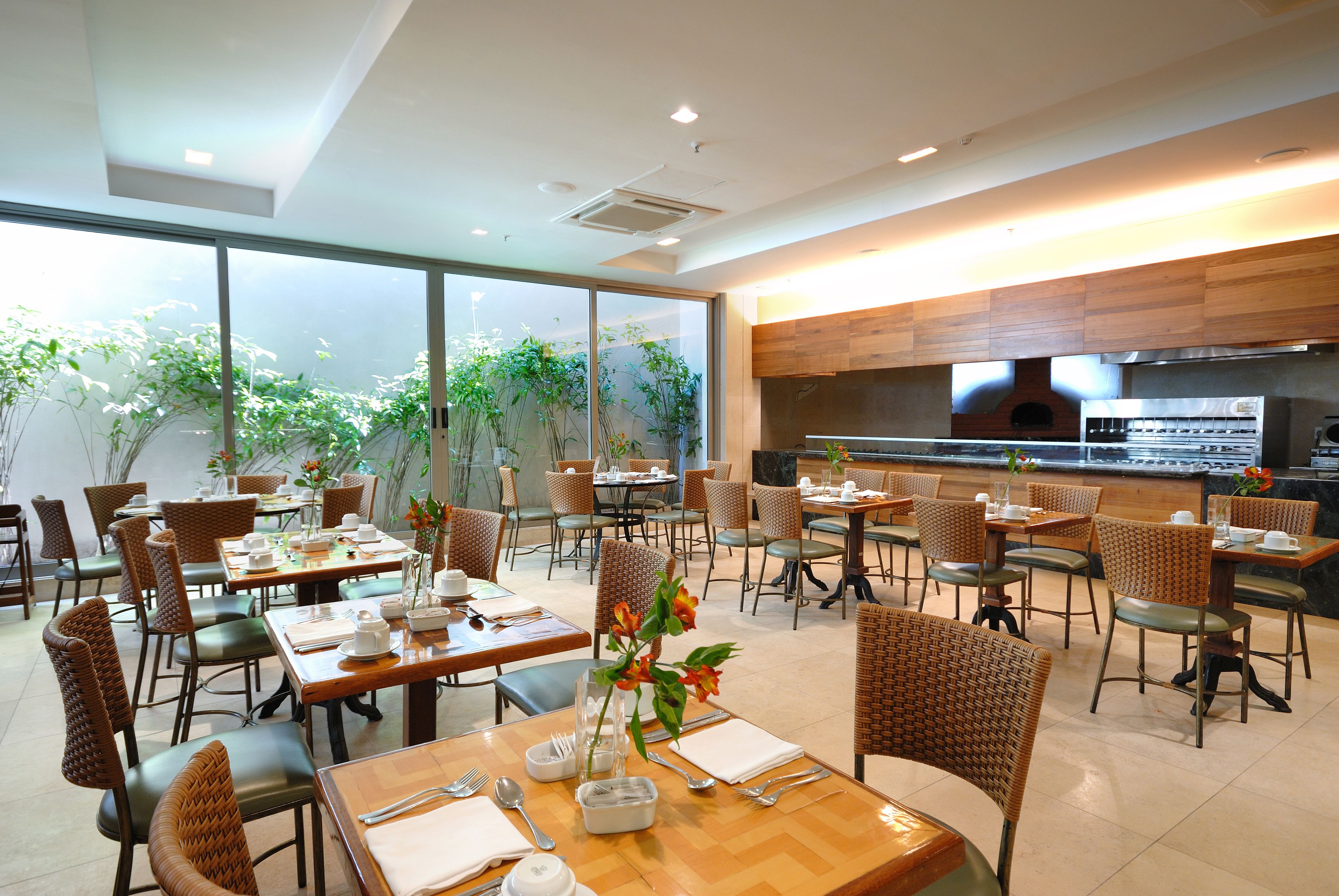 Breakfast, lunch and dinner served