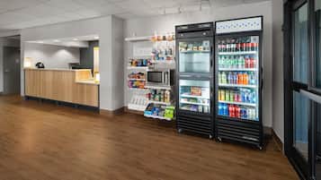 Snack bar